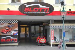 Entrance Slotti